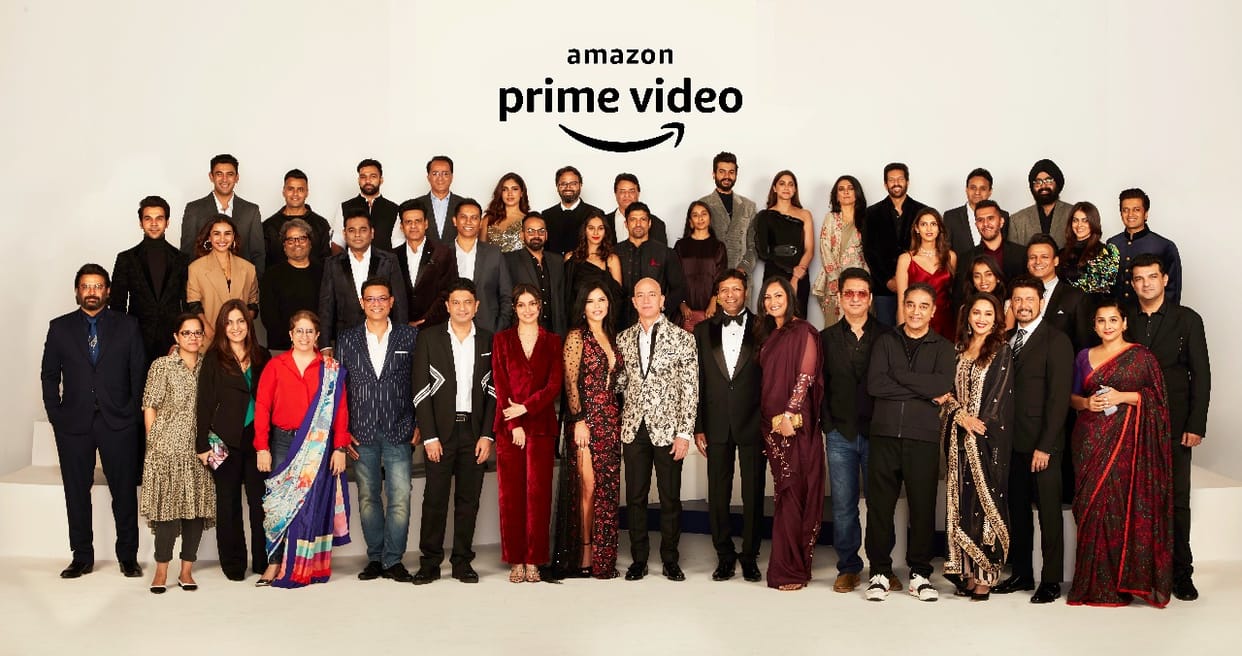 Amazon ceo Jeff Bezos shared photo with bollywood celebrities for against Piyush Goyal statement
