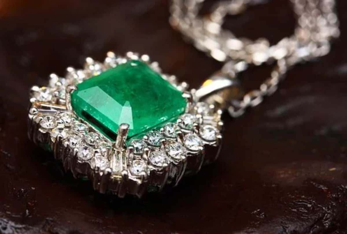 must know these jewellery hacks for keep it safe for last long