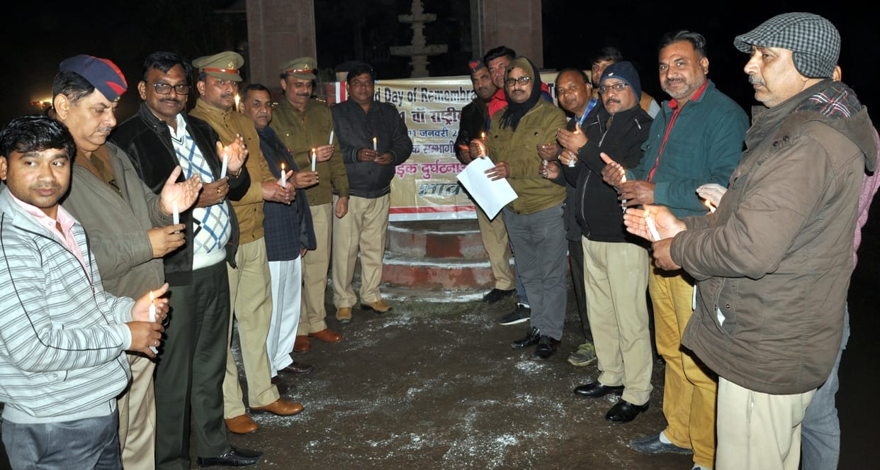 Pledge of traffic rules administered to students