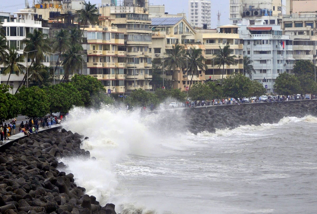 In a study done with IITM Pune, it has been clearly found that the sea level of India is continuously rising