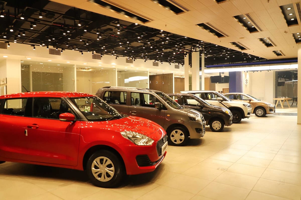 Bumper discount is available on vehicles but Customers not available due to Corona virus