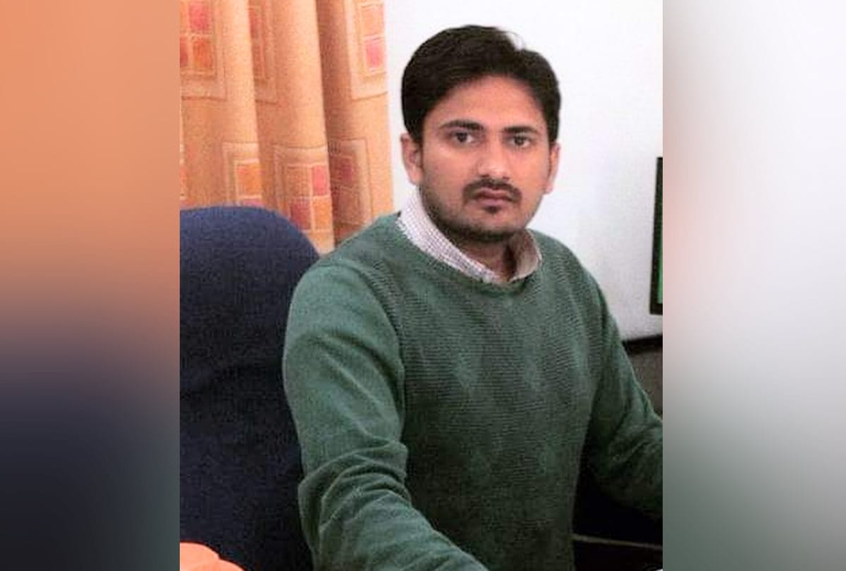 vigilance arrested planning officer taking bribe of one lakh rupee in paonta sirmour in himachal
