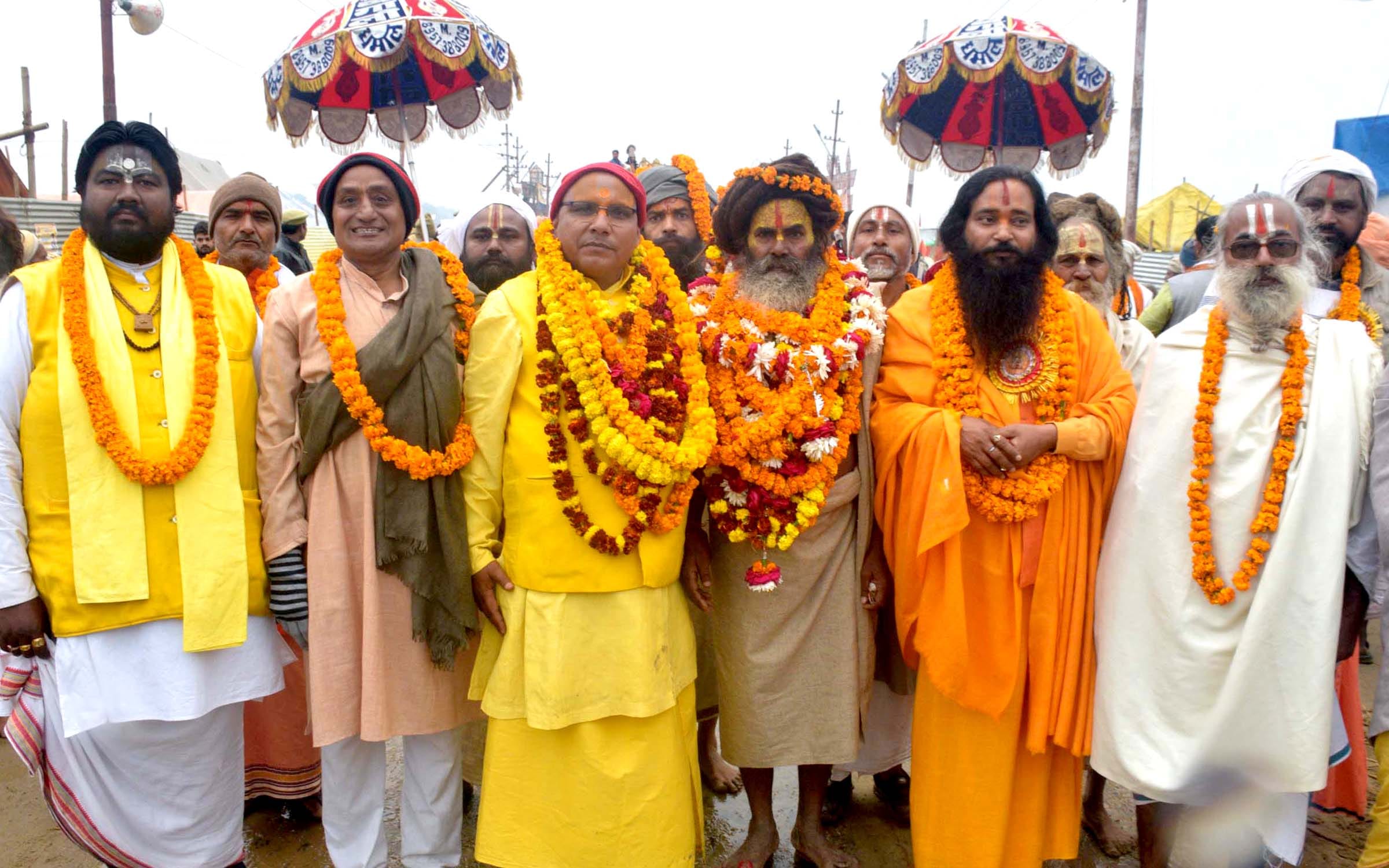 Saint sang at Sangam festival, procession taken out