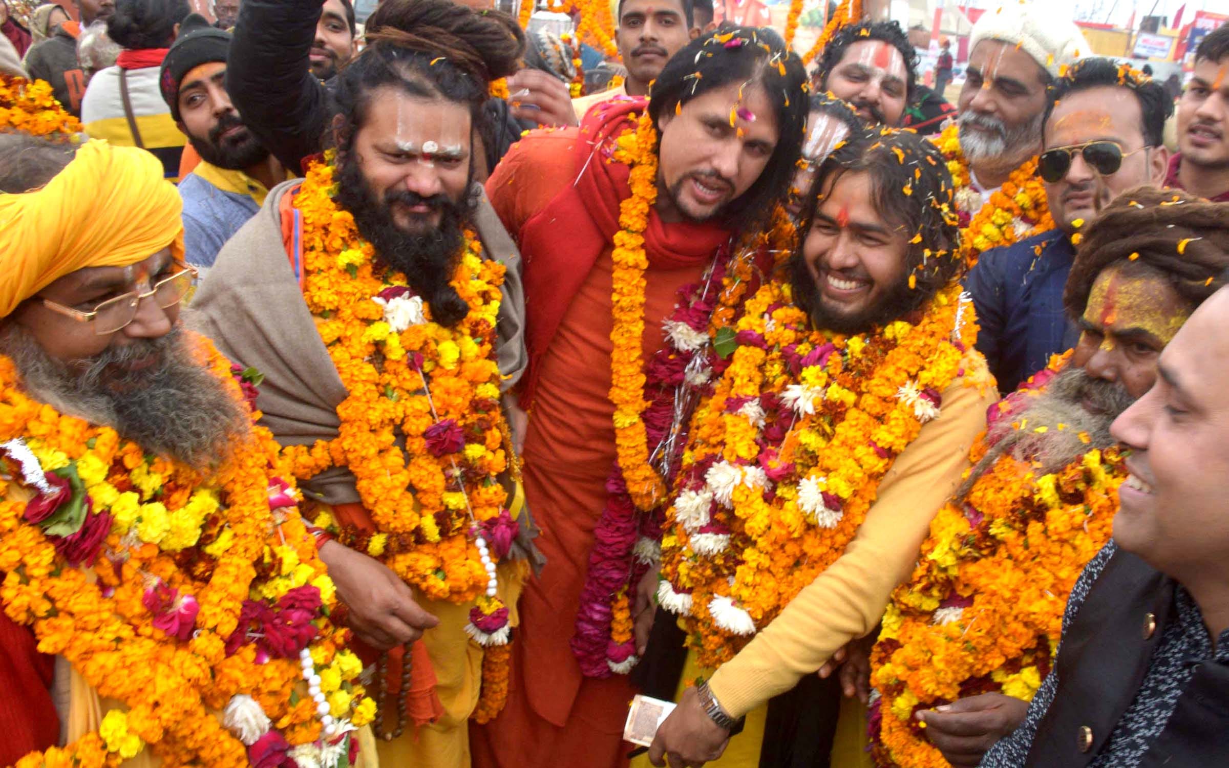Saint sang at Sangam festival, procession taken out
