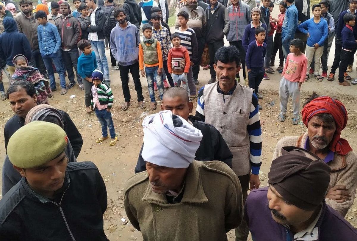 son killed father in agra