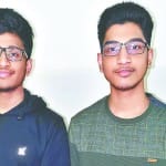 जेईई टॉपर निशांत अग्रवाल और प्रणव अग्रवाल