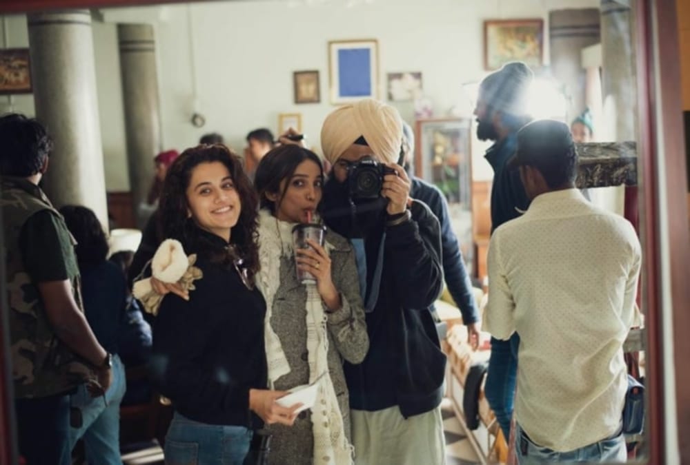 Taapsee Pannu Fans Angry For not Meet her during  Haseen Dilruba Shooting in haridwar