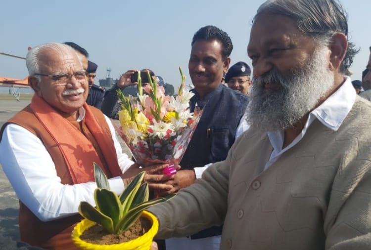 Haryana CM and Himachal CM reached at Air Force Station Ambala