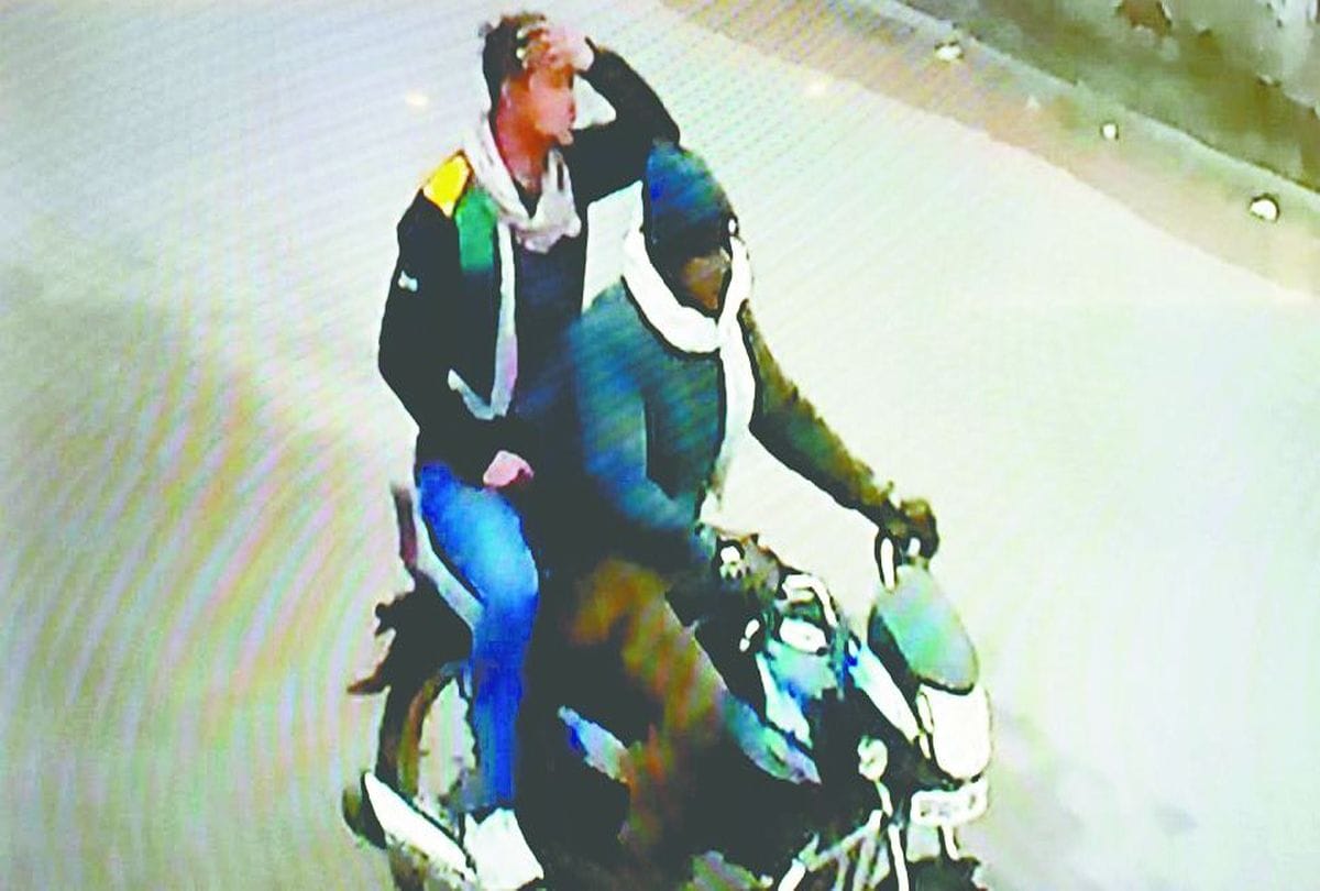 attack on former student leader in agra