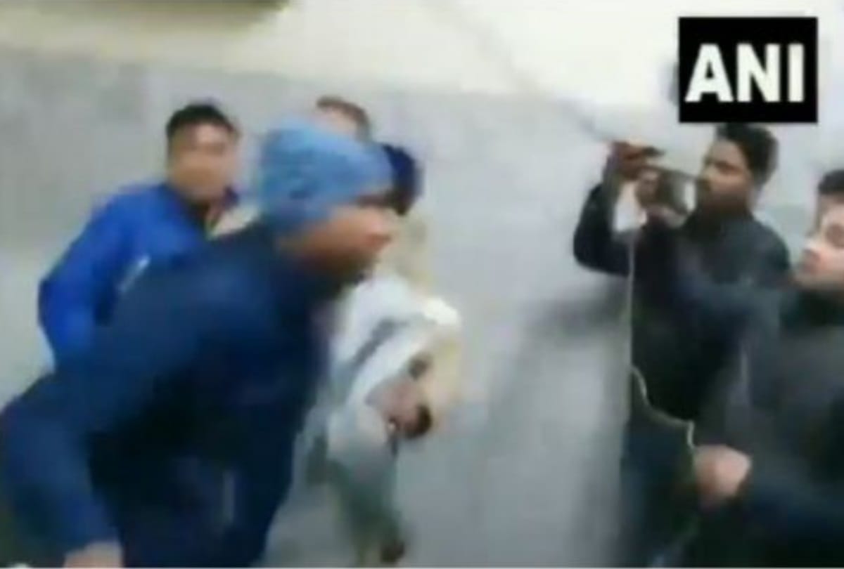 Gudiya assault case delhi 6 year ago 5 year old assault candle bottle in private part 10 operations
