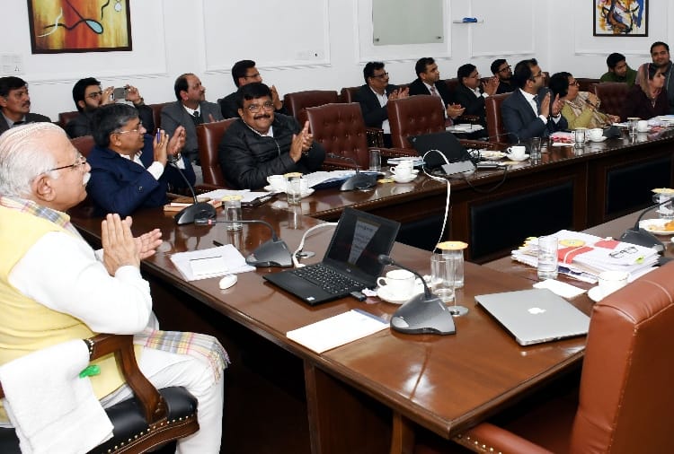 Municipal corporations of Haryana will become self-sufficient and professionals