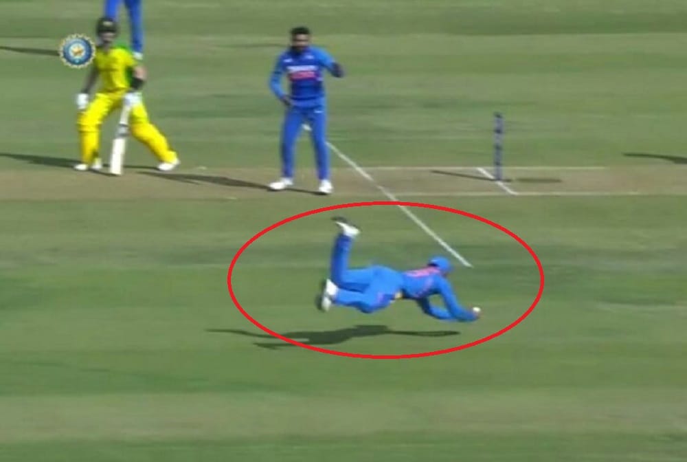india vs australia: Marvelous catch by virat kohli, watch video