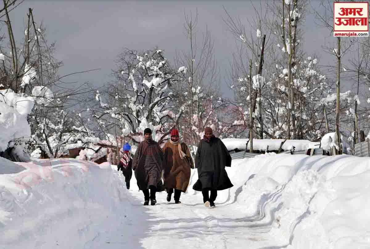 Jammu kashmir and Ladakh Union Territory received heavy snowfall