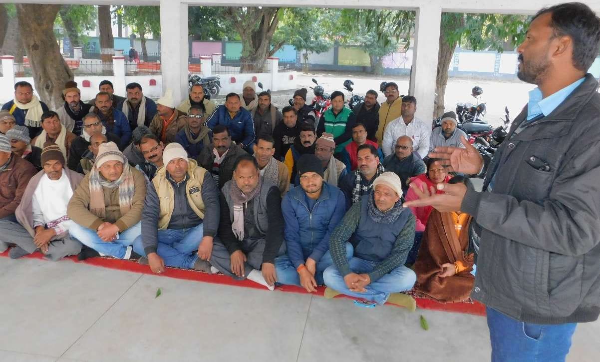 Shikshamitra will meet with the public representatives to bring his message to the PM