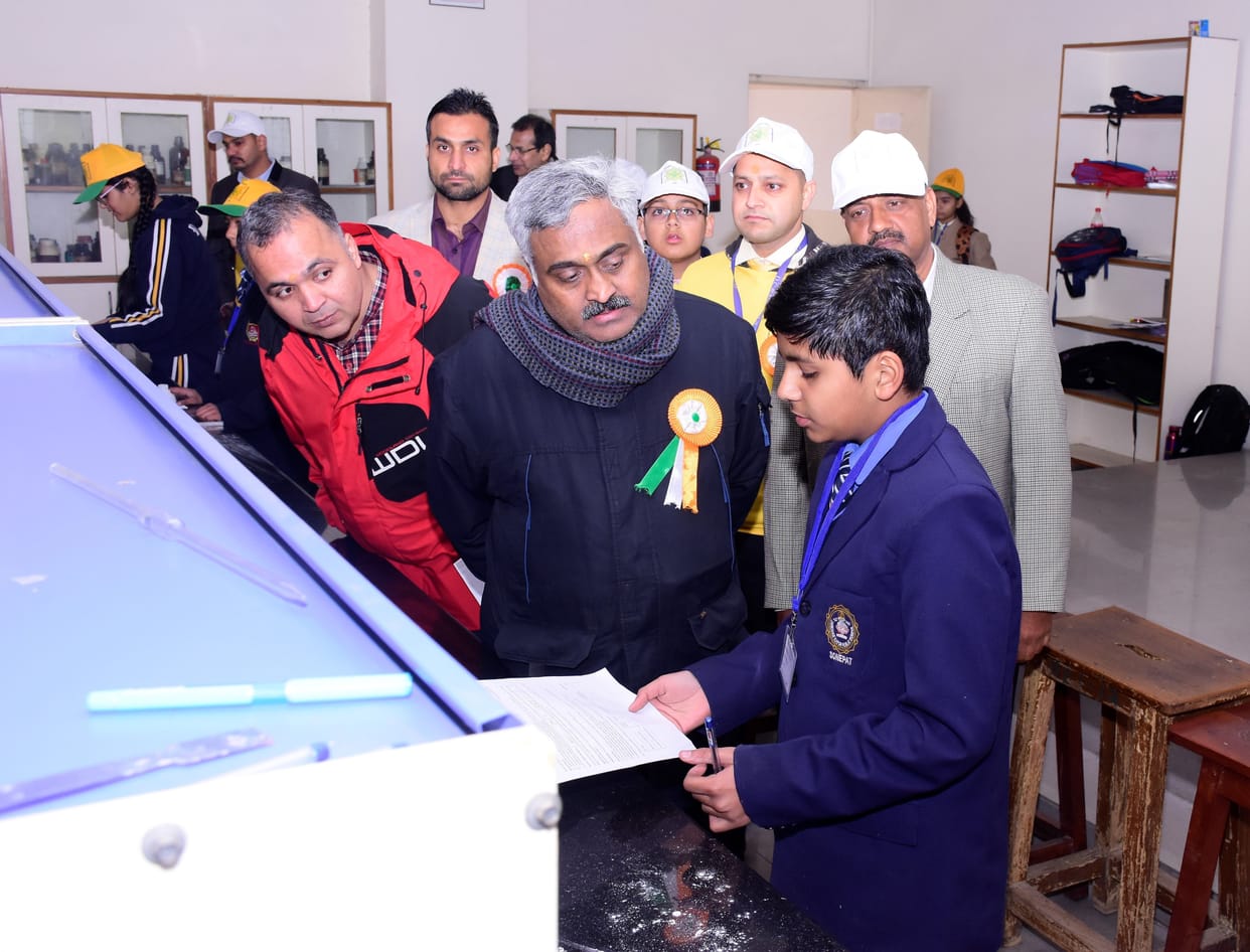 Scientists needed to take the country forward : VC