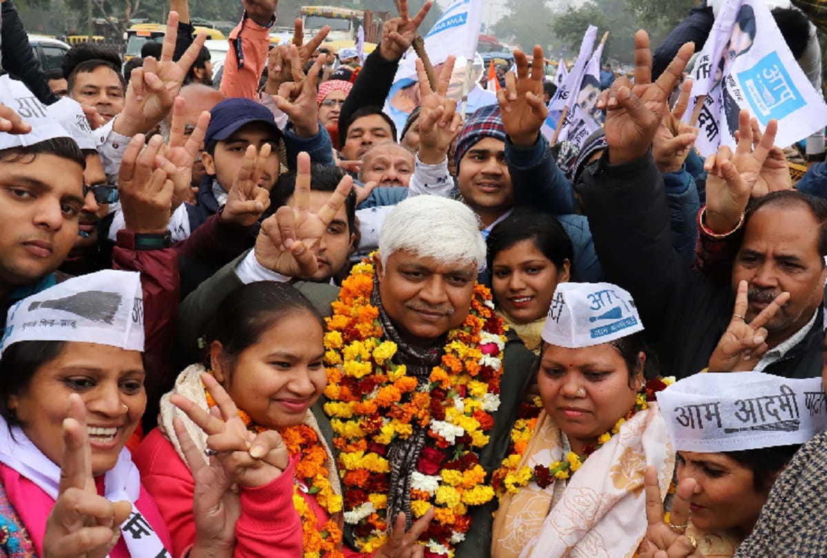 AAP appoints Minister Rajendra Pal as observer for UP Panchayat elections