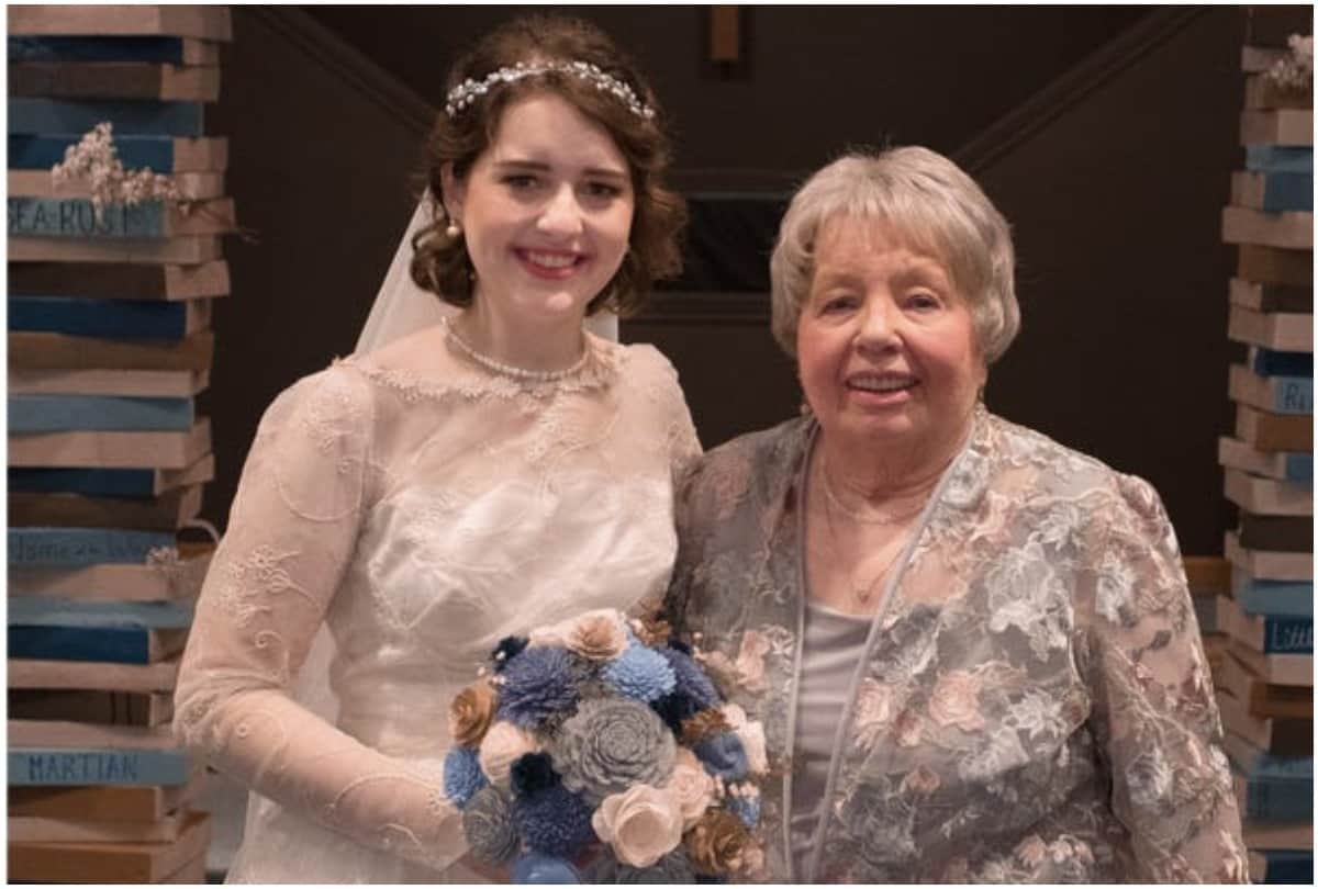 wedding gown of grandmother from 1956 wear by a bride