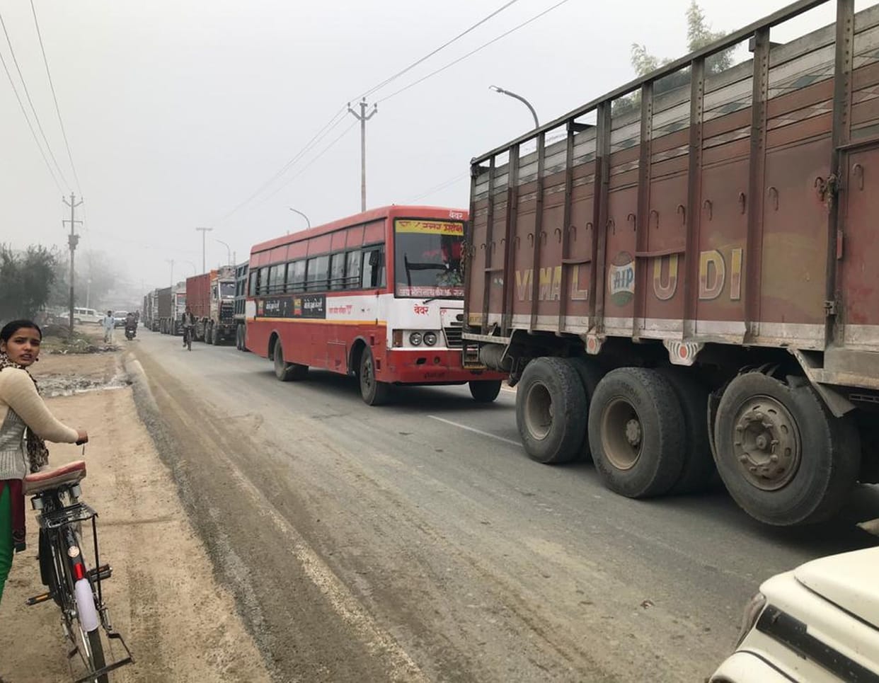 jam, truck accident