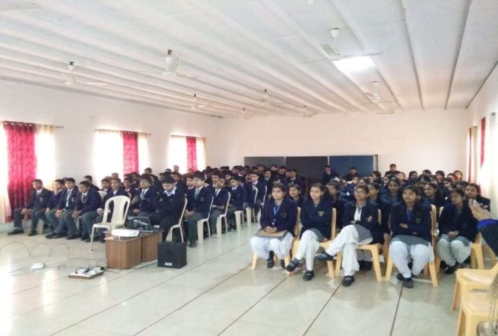 Pariksha pe charcha 2020: PM Modi Suggestion to parents after uttarakhand Student Question