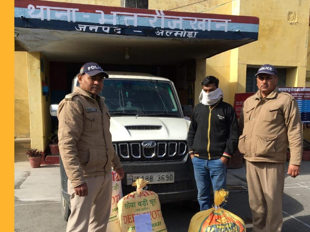 Jaspur youth arrested with 52.75 kg hemp