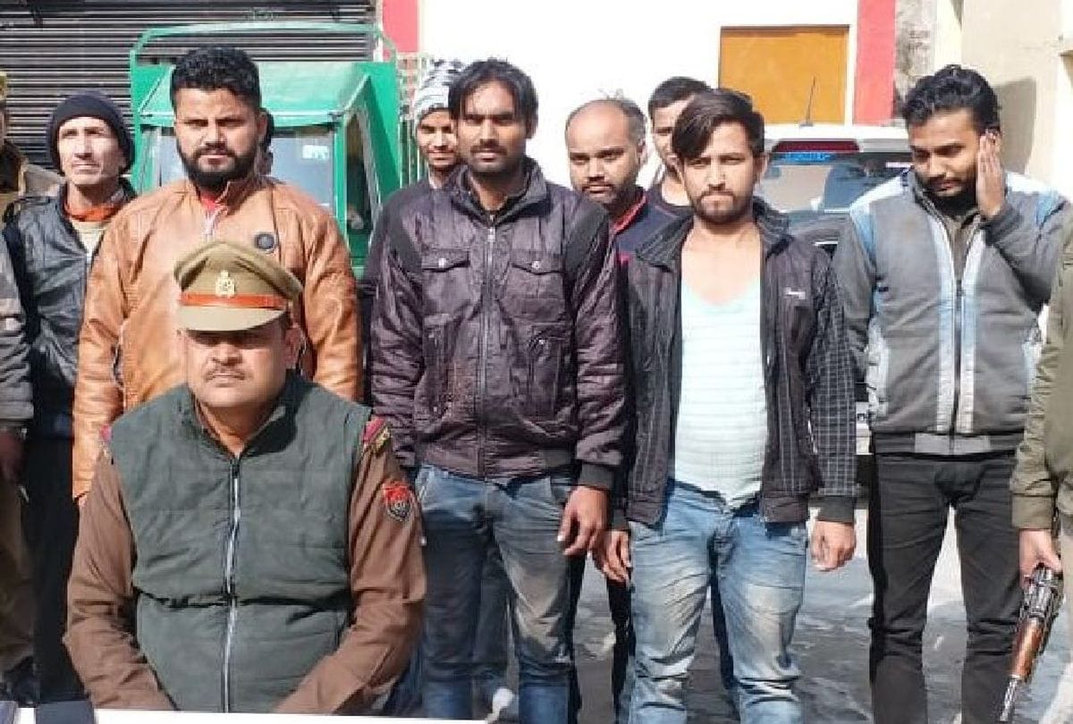 Nine accused arrested for selling fake Mobil oil in Agra