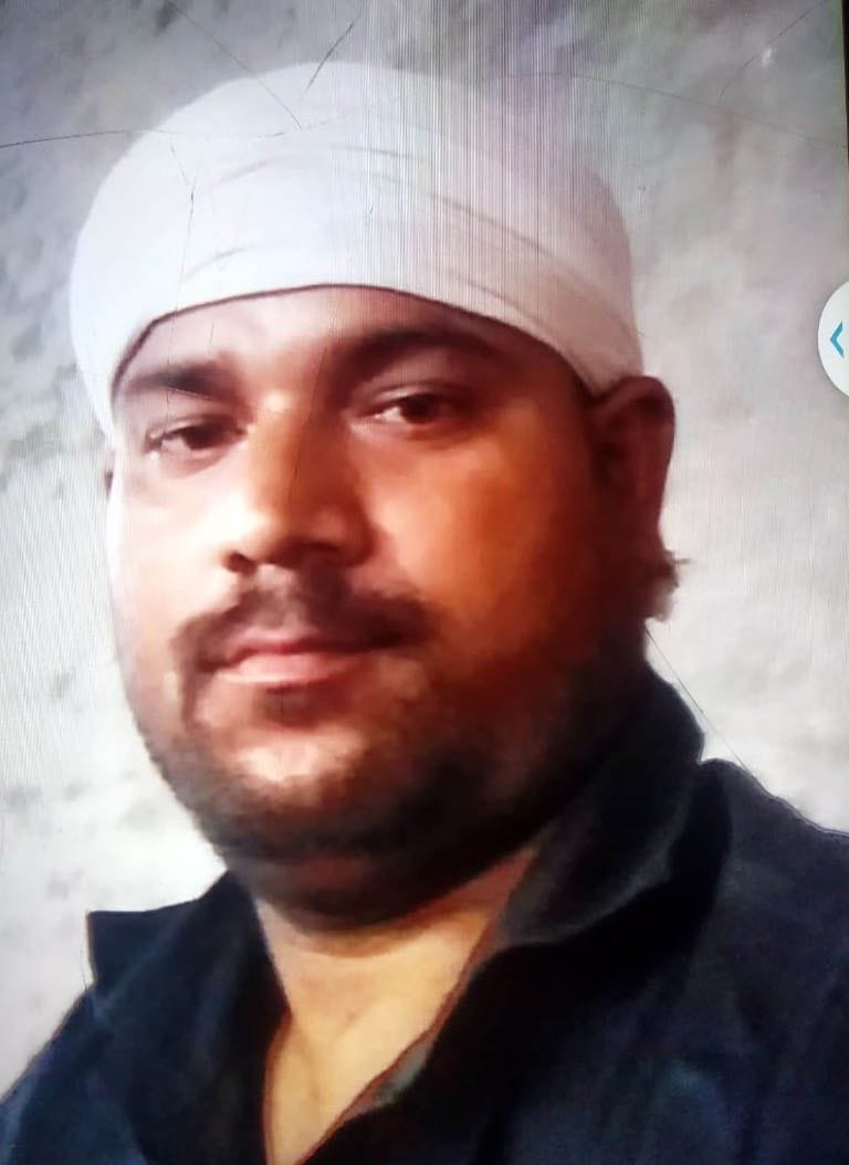 traalee se girakar baind bajaane ja rahe yuvak kee maut