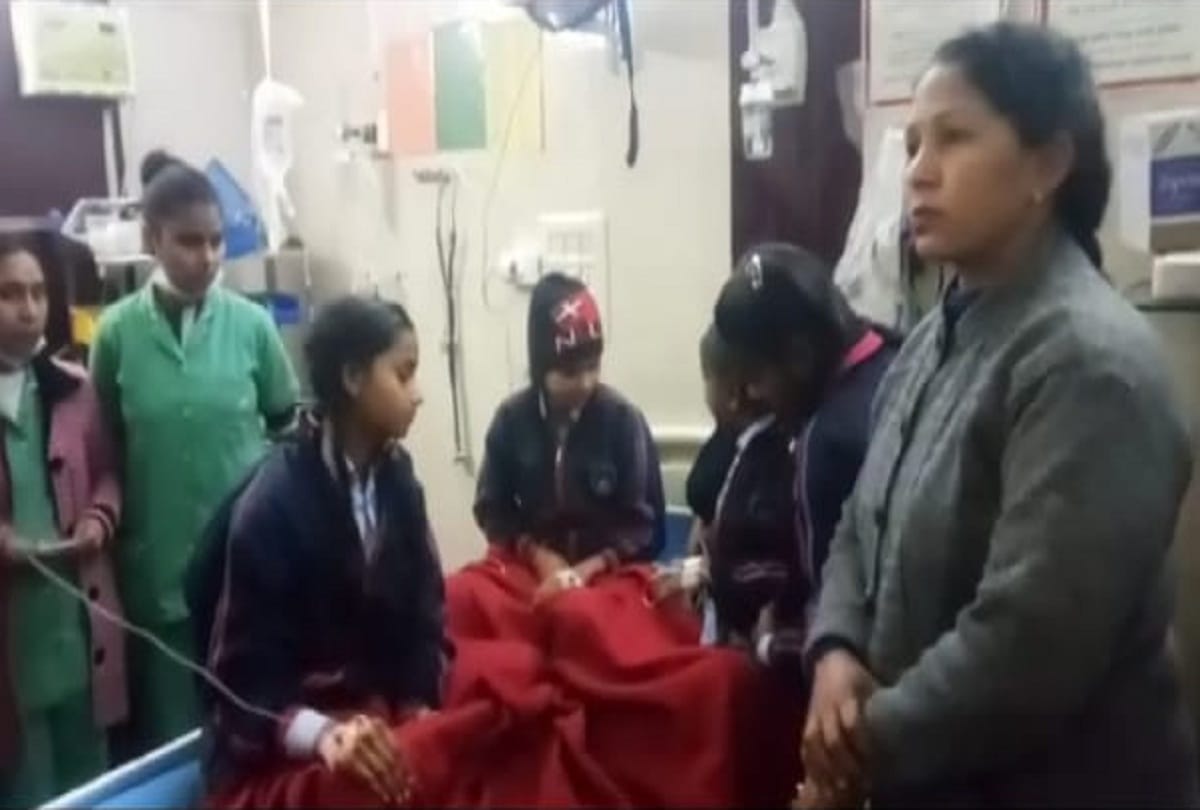 many affected as student mistakes between perfume and poisonous spray 