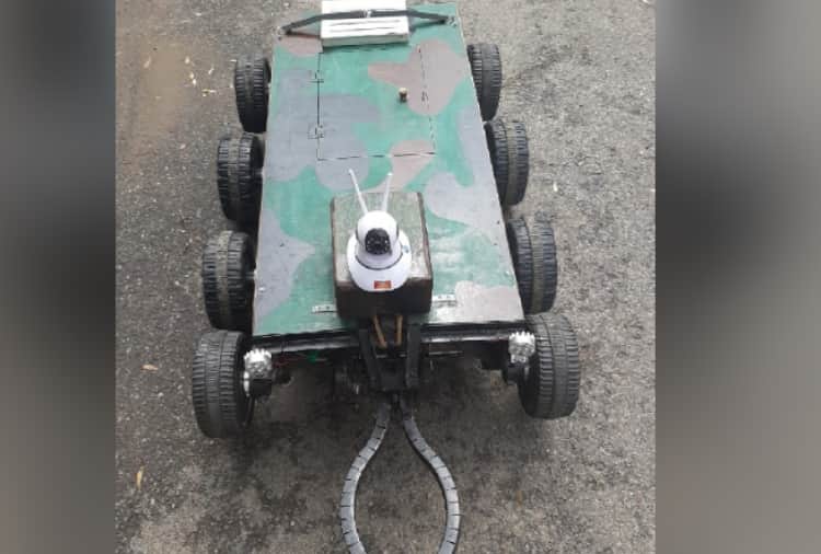 Army Jawan made remote mobile robot who is capable to defuse Bomb