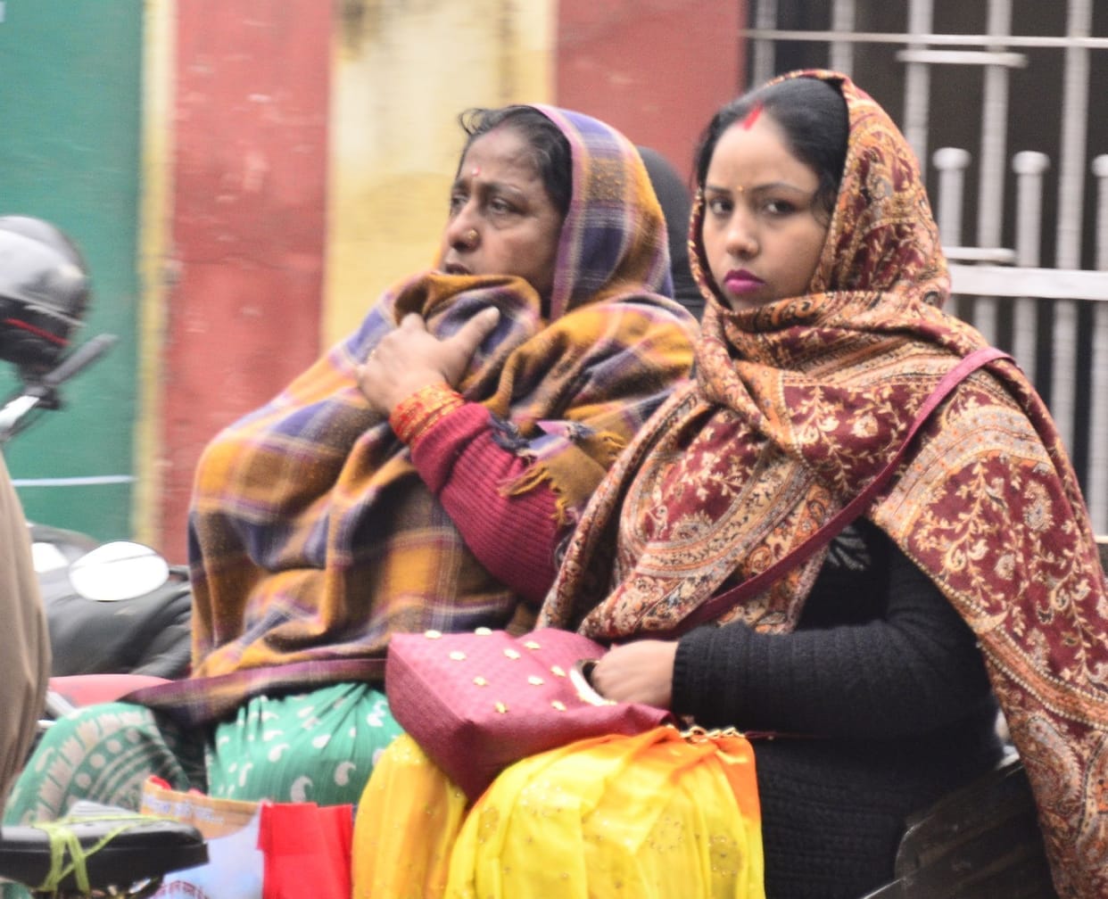 Terai covered with foggy sheet, life disrupted