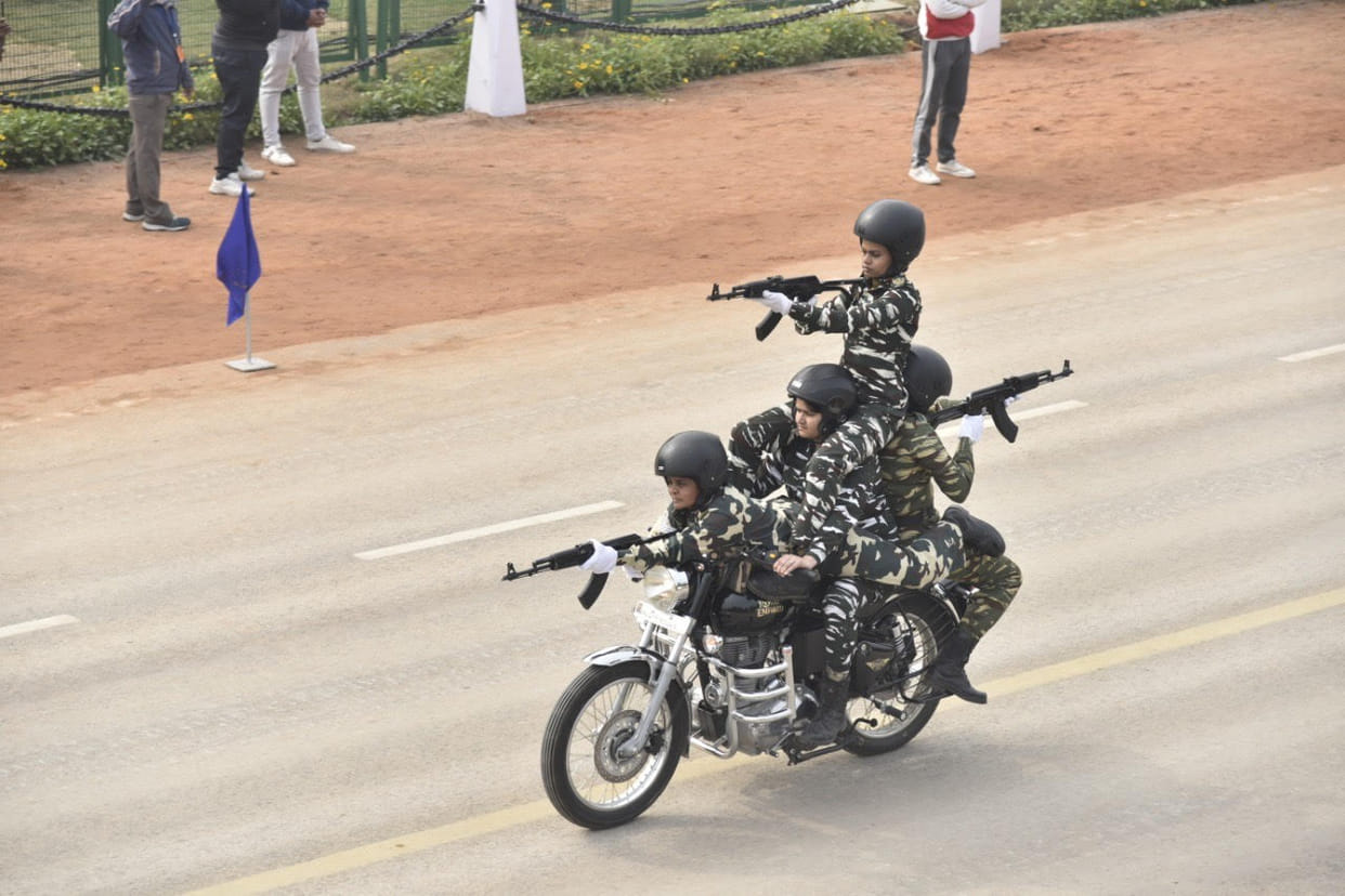 Sarkari Naukri CRPF Recruitment 2020 know how to apply for Head Constable Posts