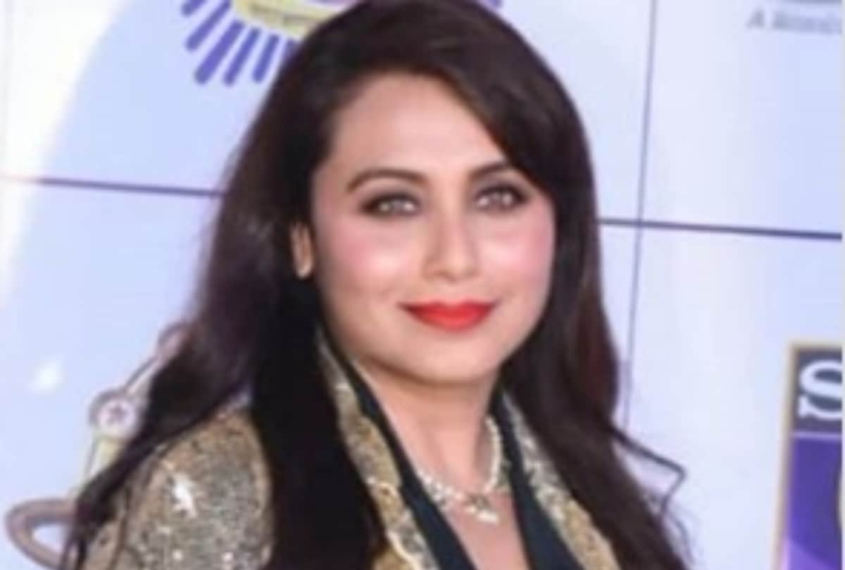 umang 2020 Rani mukerji get troll for golden pant suit