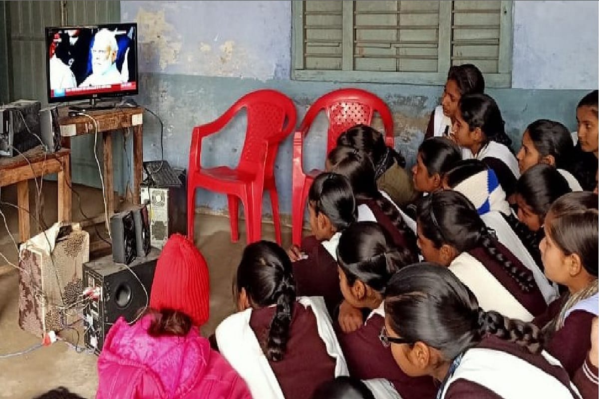 Prime Minister Narendra Modi has given tips to students of Shamli District for examination