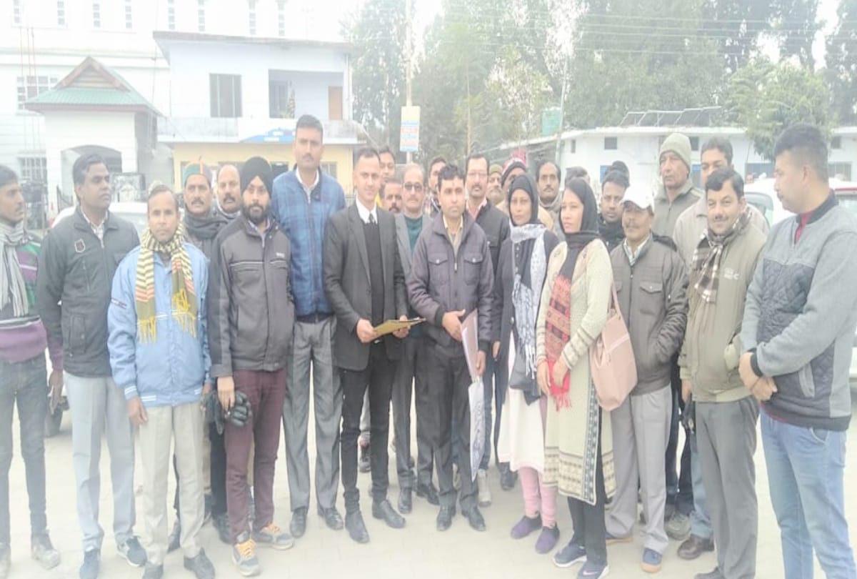 Finance company Director absconding over after made crores of fraud with 700 people