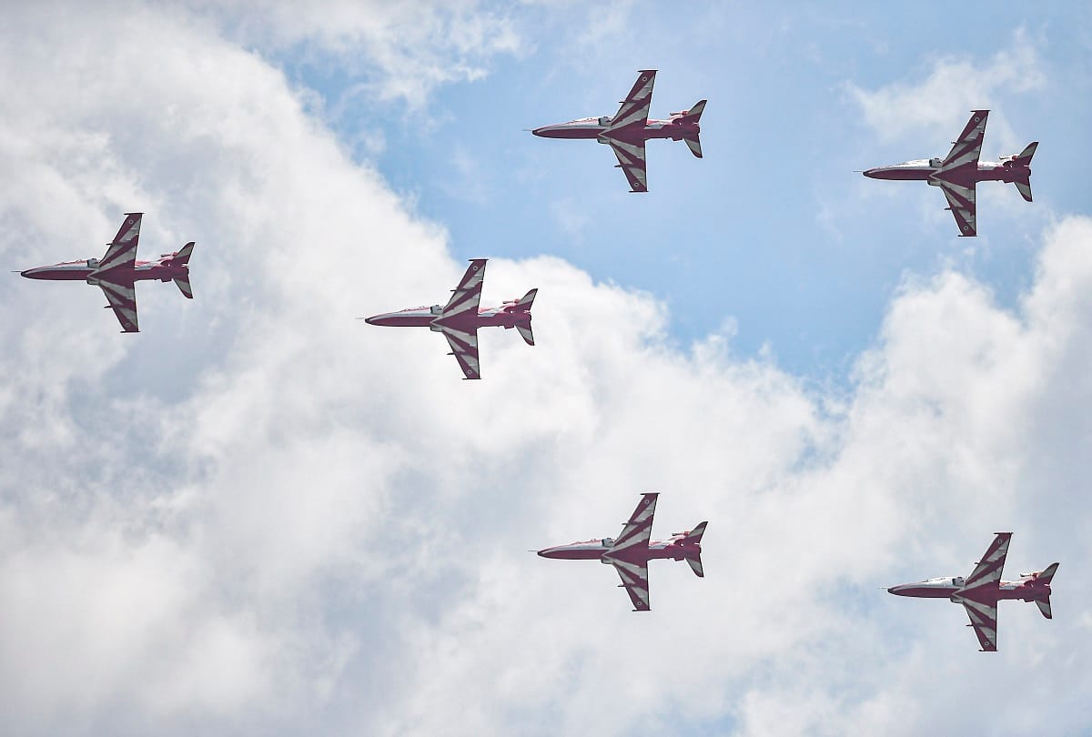 Sukhoi 30 MKI fighter aircraft squadron Induction at Thanjavur air base, See Pictures