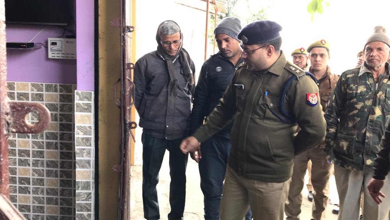 theft stolen jewllery shop, crime news