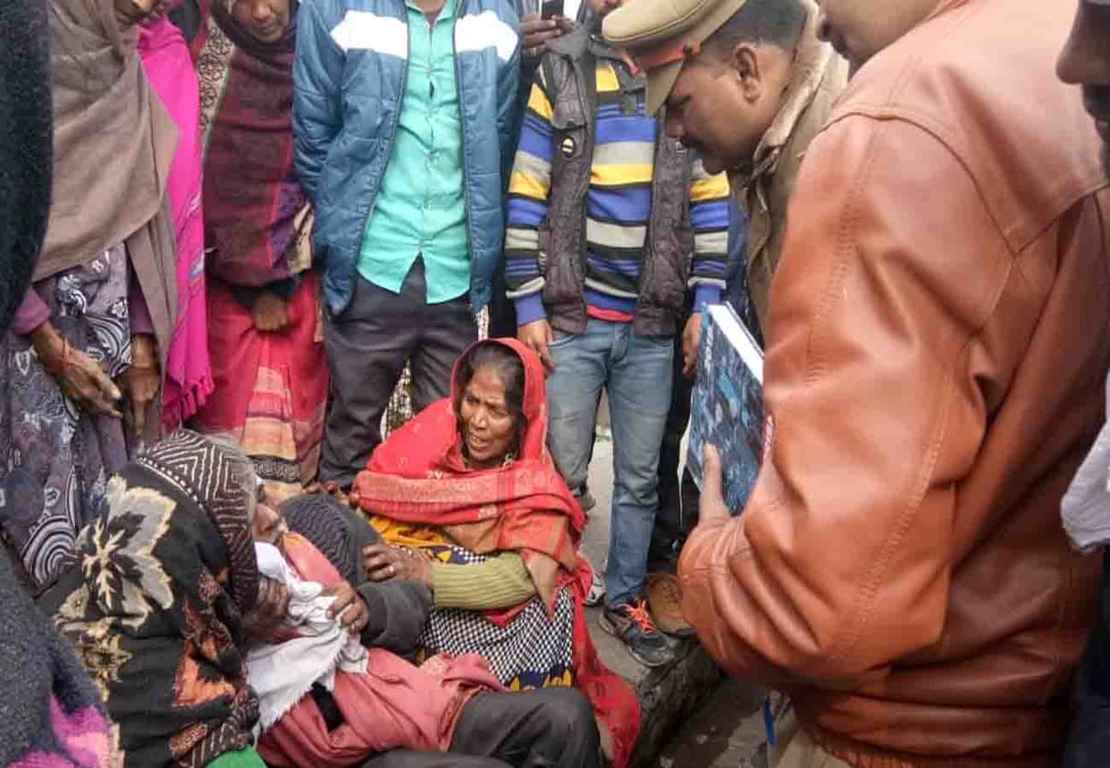 road accident in farrukhabad, woman died and two injured