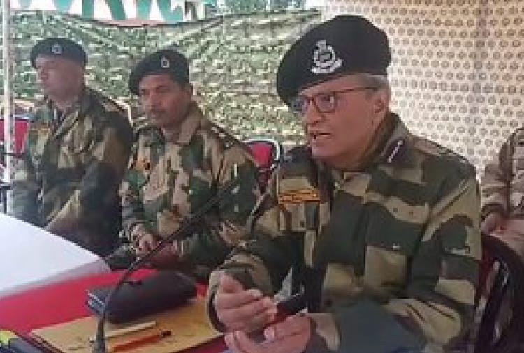 BSF held a meeting with farmers in Batala