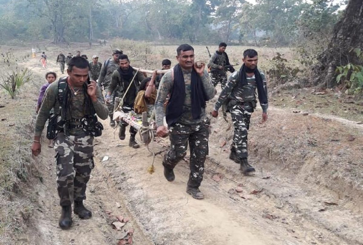 Chhattisgarh: CRPF team carried a pregnant woman on shoulders for 6 km through the jungles