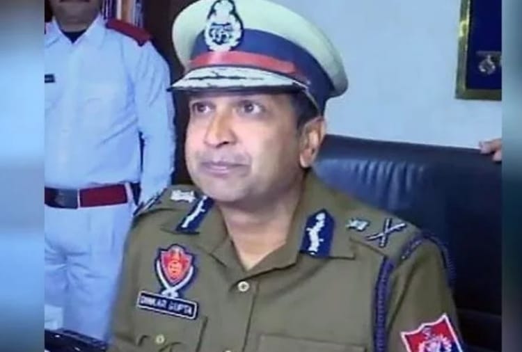 High court stay on order to remove Dinkar Gupta from DGP post