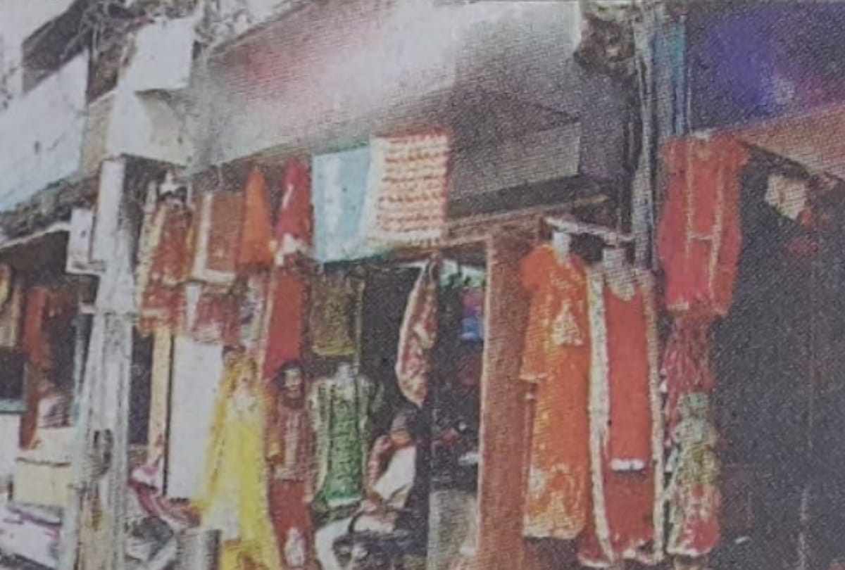 gorakhnath mandir shop smashed