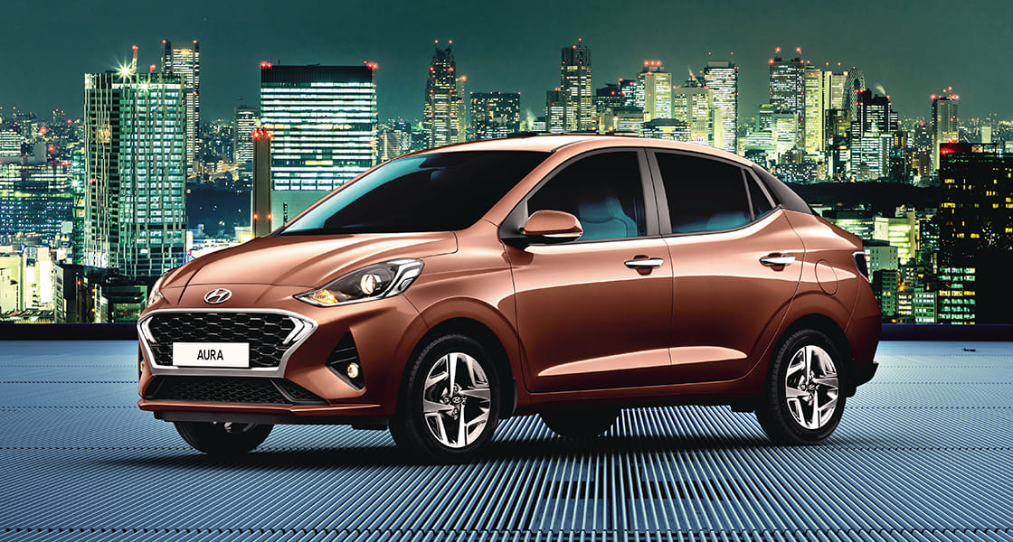 Tata Tigor, Honda Amaze and Maruti Dzire rival Hyundai Aura petrol base variant features