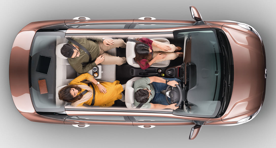Tata Tigor, Honda Amaze and Maruti Dzire rival Hyundai Aura petrol base variant features