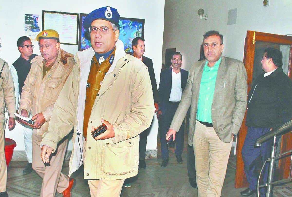 Je Murder Case Adg Reach Crime Scene Mathura