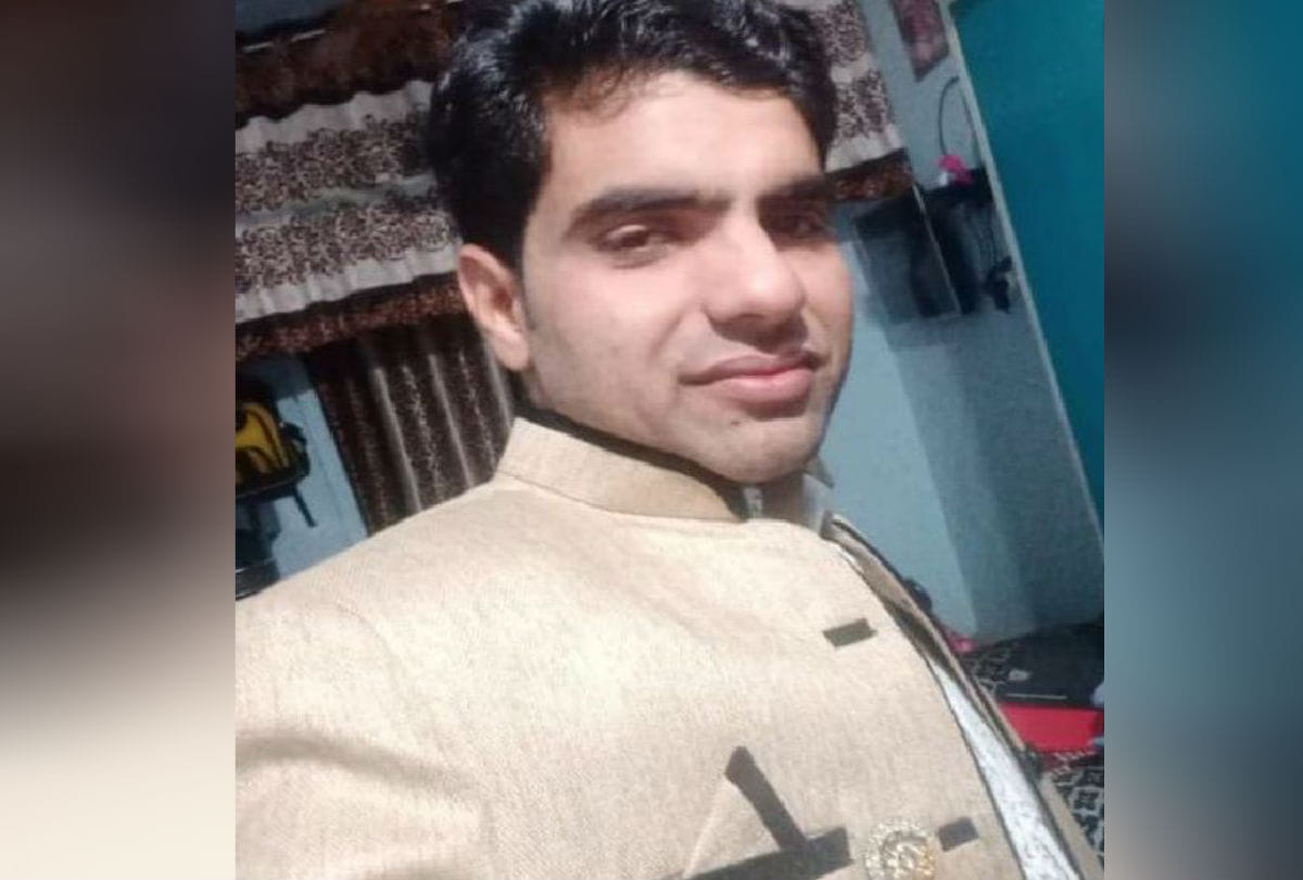 Bullion Businessman Shot And Looted Five Lakh Rupees Jewelery Crime News Raya Mathura