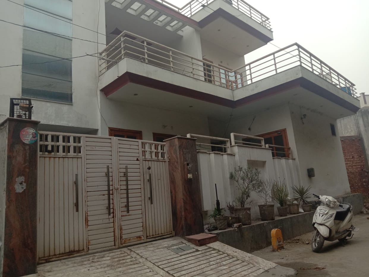Doubt on character brother stabbed her sister with knife, arrested