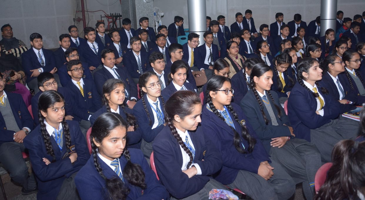 Muzaffarnagar News: Examination tension