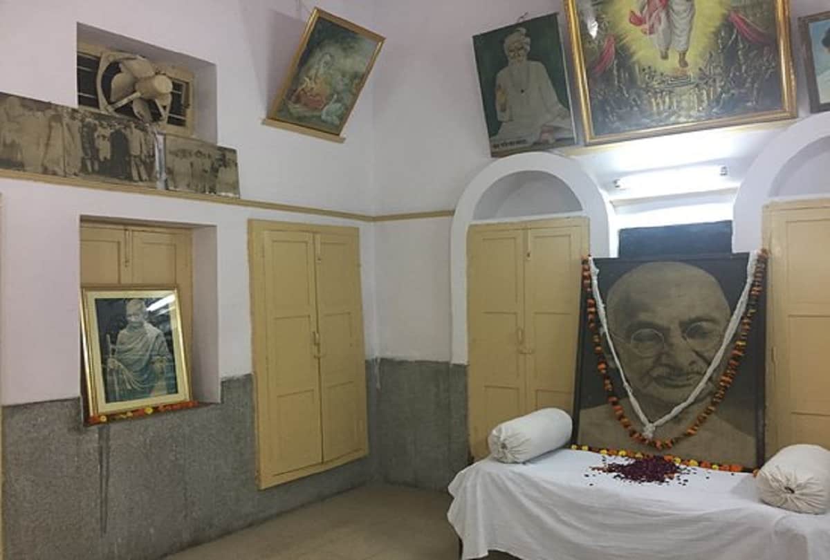 delhi assembly election why does candidate of every political party come to Valmiki Temple