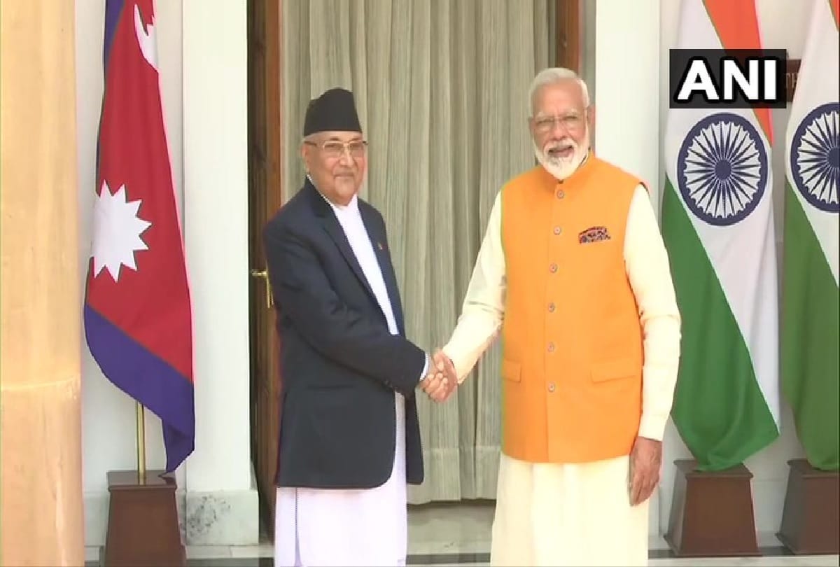 Nepal ready to resolve borders problems with India through diplomatic talks