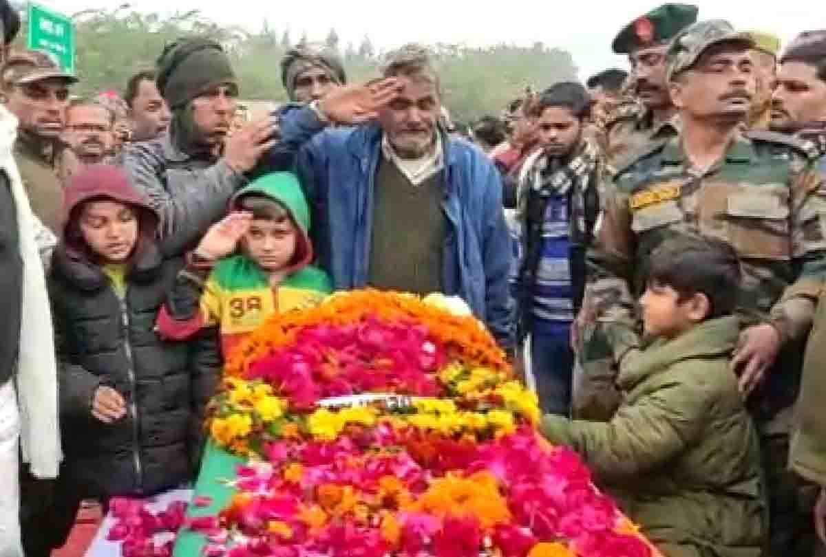 Etawah's son was martyr during the indian army exercise