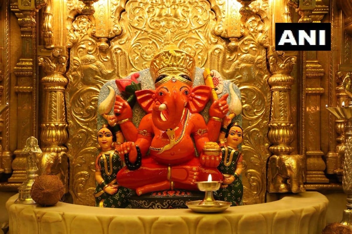 Mumbai Siddhivinayaks darshan will be done only on online registration from March